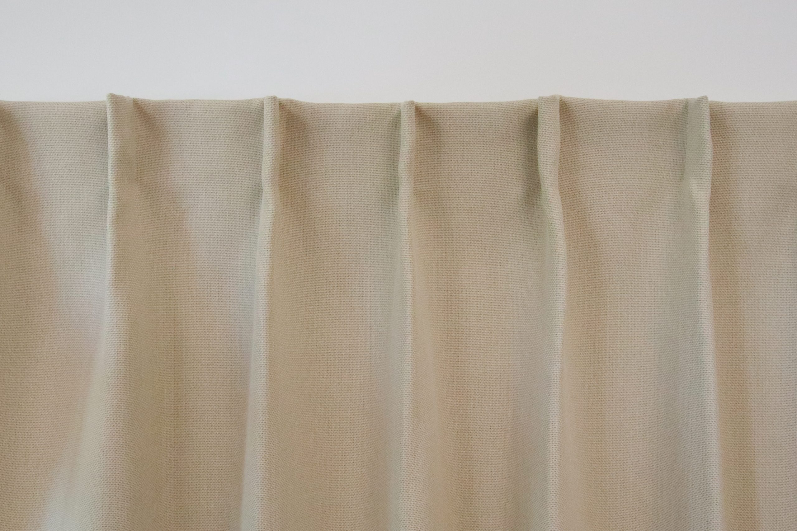 Tête de rideaux à plis simples
